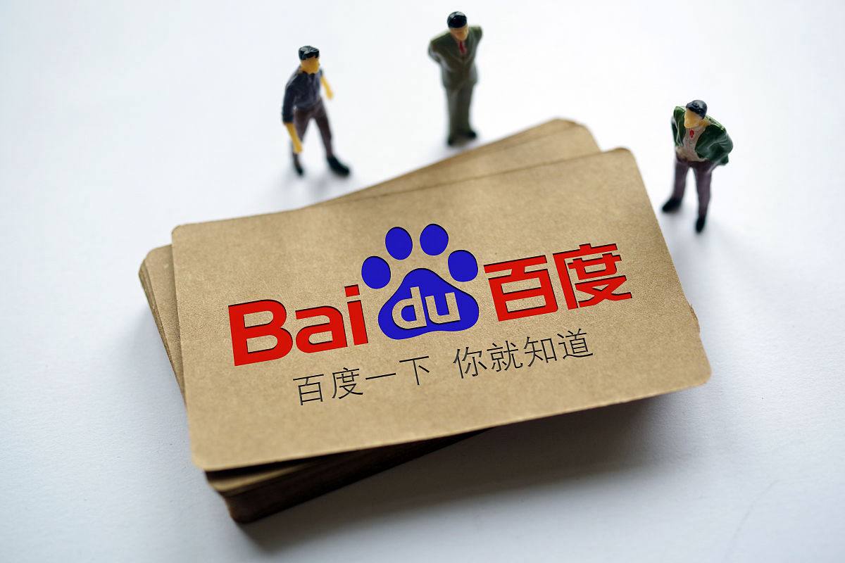 女子踩指压板分钟脚底喷血